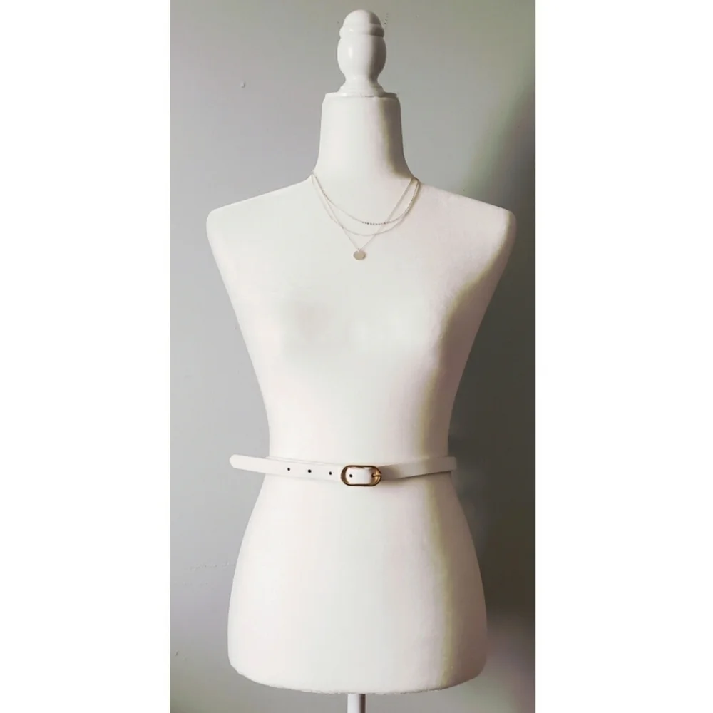 Target Vegan Leather Skinny White Belt With Oval Gold Buckle Size Large